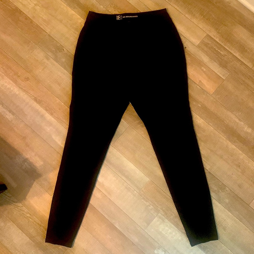 No Boundaries Jeans, size 11, black